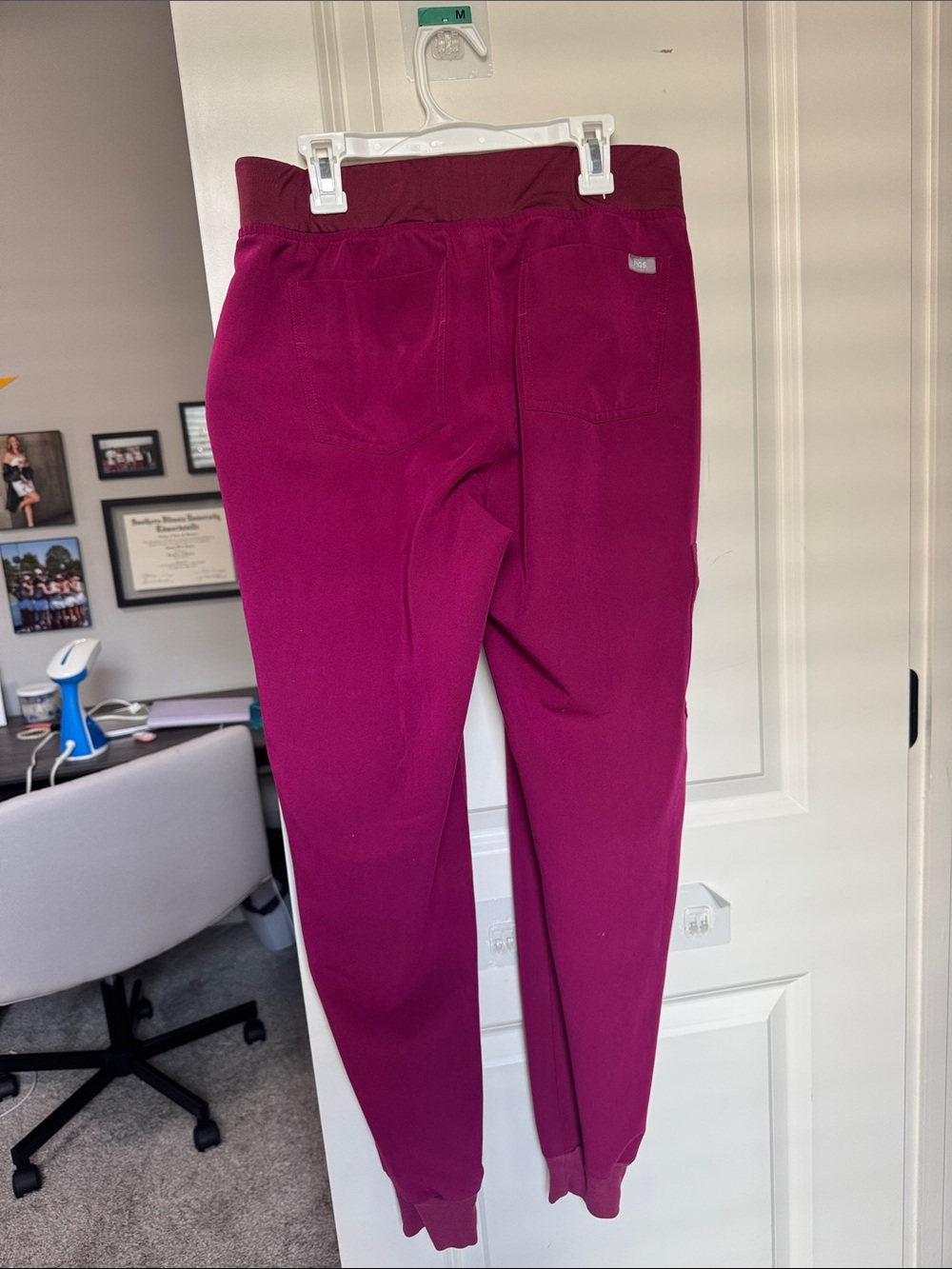 Figs Technical Collection Scrub Set - Picture 4 of 4